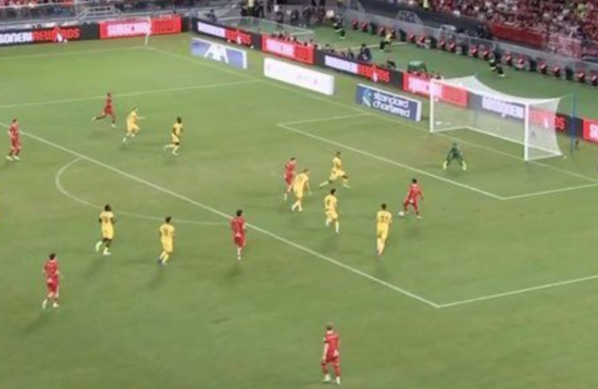 برباعية.. ميلان يهزم ليفربول في هونغ كونغ