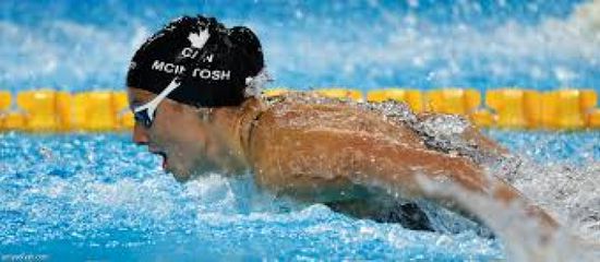 ماكنتوش تحرز ذهبية 400 متر حرة في بطولة العالم للسباحة