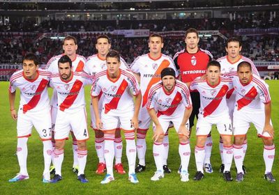 ريفر بليت يتعادل بدون أهداف مع سان لورينزو في دوري الأرجنتين