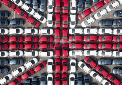 توقعات بتراجع إنتاج السيارات البريطانية لأدنى مستوى منذ 1952