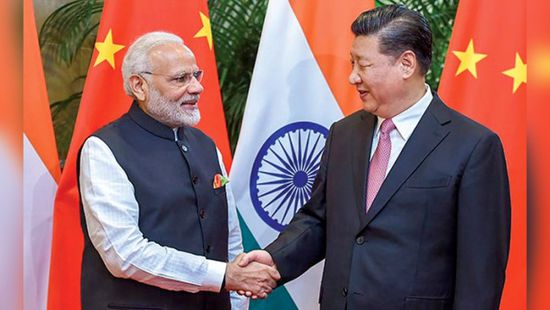 الهند تستأنف إصدار التأشيرات السياحية للصينيين