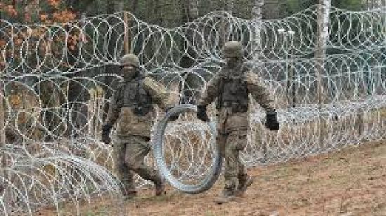 بولندا توجه الاتهام لكولومبي بإحراق مستودعات