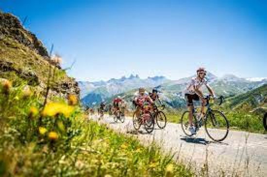 فيبيس تفوز بالمرحلة الرابعة من سباق فرنسا للدراجات