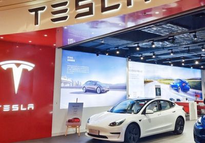 مبيعات "تسلا" تتراجع بحدة في أوروبا وسط تباطؤ الطلب