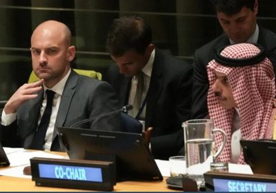 بينها مصر والسعودية.. 17 دولة تطالب حماس بتسليم سلاحها للسلطة الفلسطينية