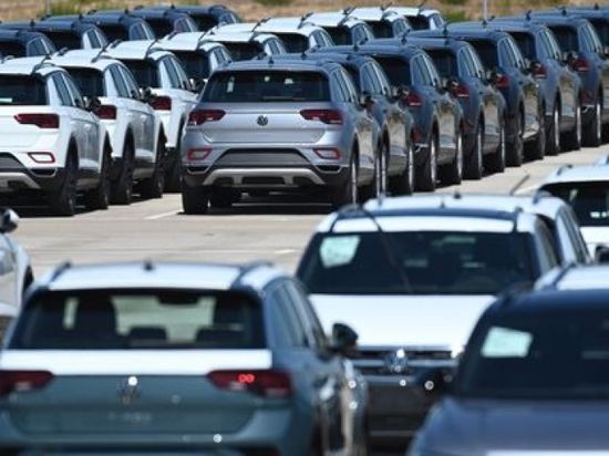 مبيعات السيارات الأوروبية تسجل أكبر انخفاض منذ أغسطس