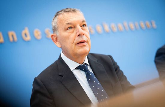 الأونروا: 6 آلاف شاحنة غذاء ودواء جاهزة للعبور إلى غزة