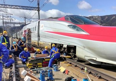 سكك حديد اليابان تعلق خدماتها عقب زلزال روسيا