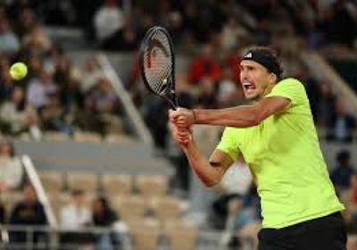 زفيريف وجوف يتقدمان في بطولة كندا المفتوحة للتنس