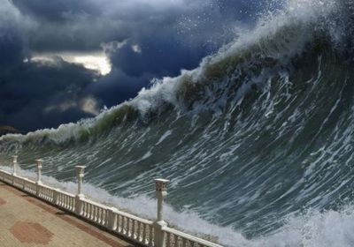 البيرو تصدر تحذيرًا من خطر حدوث تسونامي