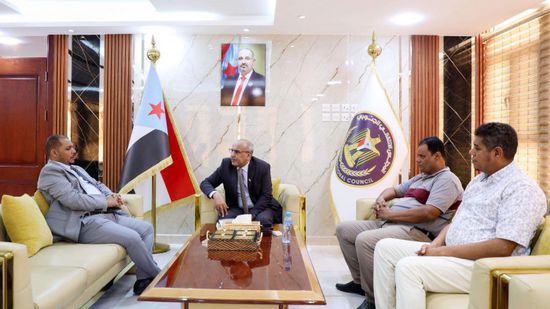 الكثيري يناقش الأوضاع في سقطرى ودعم مسار التنمية