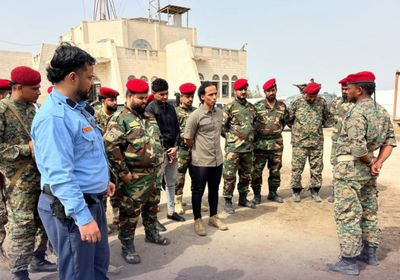 السقاف يتفقد الجاهزية الأمنية في ميناء المنطقة الحرة بعدن