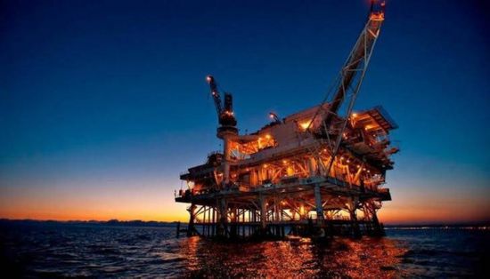    تراجع عدد منصات التنقيب عن النفط بأمريكا