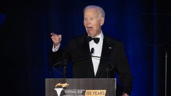 بايدن: الولايات المتحدة تواجه أيامًا مظلمة بعهد ترامب