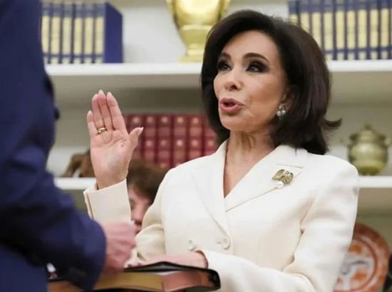 بترشيح من ترامب.. تعيين جانين بيرو مدعية عامة في واشنطن