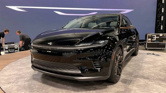 "ستيلانتس" تعلن خسائر بـ 2.24 مليار يورو في النصف الأول