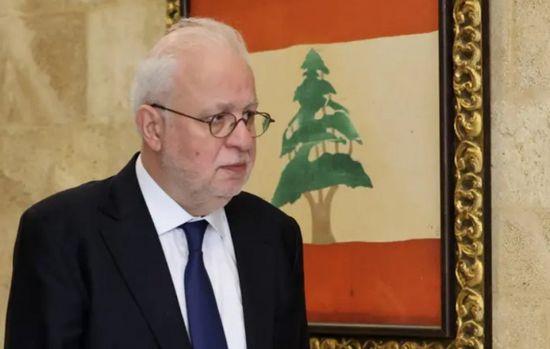 وزير لبناني: لن نسمح لحزب الله بجر البلاد للانتحار