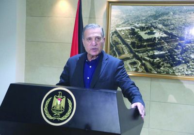 أبو ردينة: إسرائيل تريد جر الضفة الغربية لتصعيد خطير