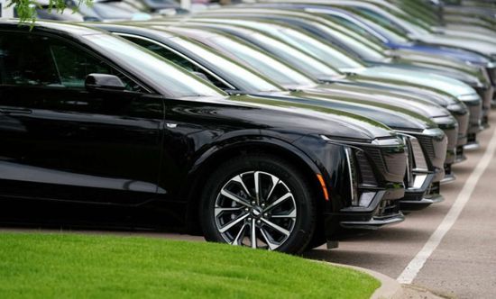 عمالقة السيارات الفاخرة يتكبدون خسائر بـ 889 مليون دولار