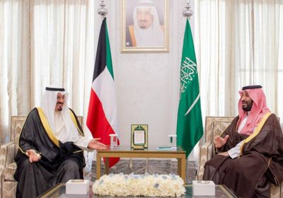 ولي العهد السعودي يستقبل رئيس الوزراء الكويتي في قصر نيوم