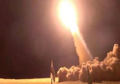       الجيش الإسرائيلي يعترض صاروخًا حوثيًا