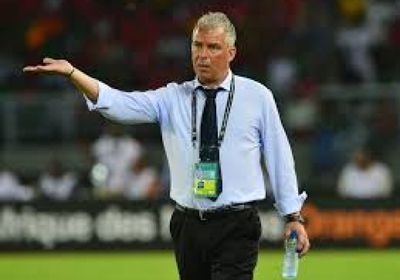 وفاة كوستا مدرب الصفاقسي السابق عن عمر 53 عامًا