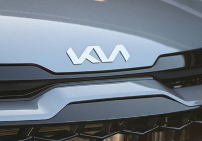 "كيا" تستدعي 201 ألف سيارة "تيلورايد" لعطل في الأبواب