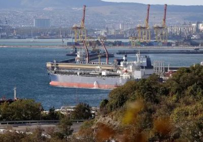 ترامب يدرس فرض عقوبات إضافية على "أسطول الظل" الروسي