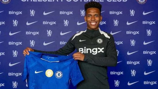 رسميًا.. إستيفاو لاعبًا في تشيلسي الإنجليزي