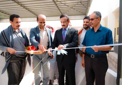 بن الوزير يفتتح روضة الأطفال النموذجية في عتق