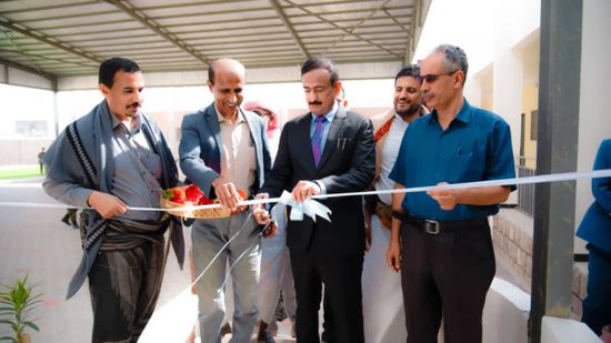 بن الوزير يفتتح روضة الأطفال النموذجية في عتق