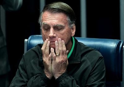 القضاء البرازيلي يقرر تخفيف الإقامة الجبرية على الرئيس السابق