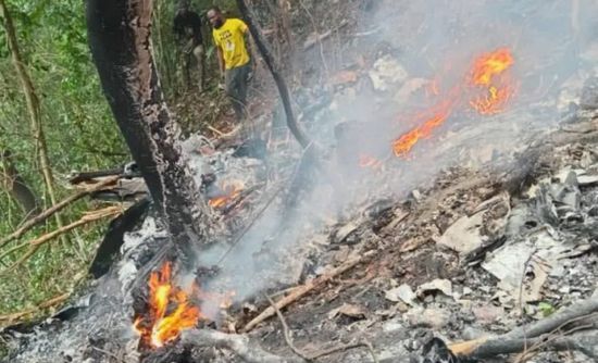 غانا.. مقتل وزيري الدفاع والبيئة إثر تحطم مروحية بمنطقة أشانتي