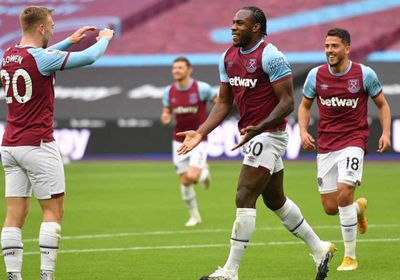 أنطونيو يرحل عن وست هام بعد عدم تجديد عقده