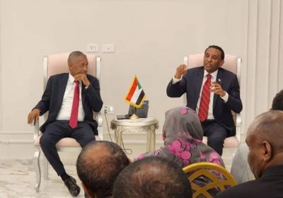 رئيس الوزراء السوداني: الحكومة ستعود للخرطوم أكتوبر المقبل