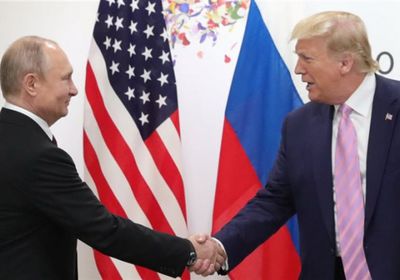 الكرملين يدعو ترامب لزيارة روسيا بعد لقاء بوتين