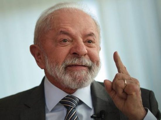 الرئيس البرازيلي يرفض إجراء محادثات مباشرة مع ترامب