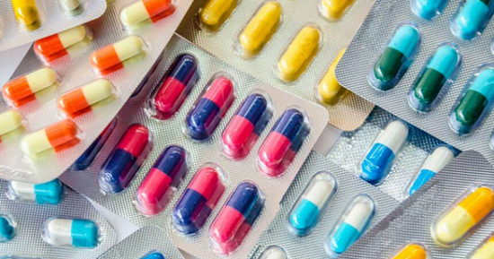 أمريكا تطلق برنامجًا لتعزيز سلاسل توريد الأدوية محليًا