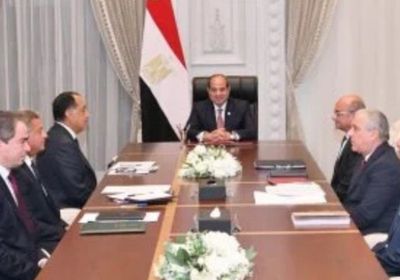 الرئيس السيسى يجتمع برؤساء مجلس وهيئتي الإعلام والصحافة