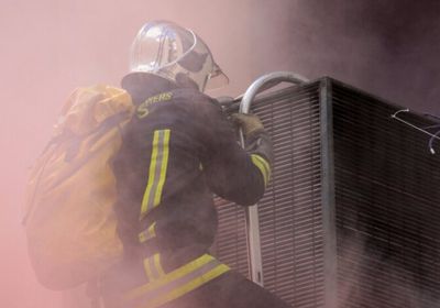 حريق بمصنع لإنتاج الكلور بجنوب فرنسا