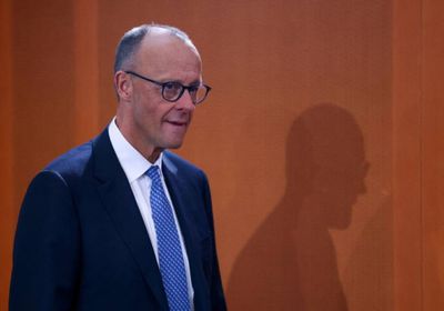 المستشار الألماني يعلن وقف صادرات الأسلحة لإسرائيل