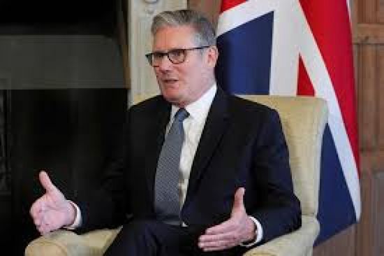 ستارمر يشعر بقلق بالغ إزاء الاستهداف المتكرر للصحفيين في غزة