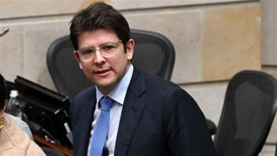 وفاة السناتور الكولومبي أوريبي بعد شهرين من إصابته