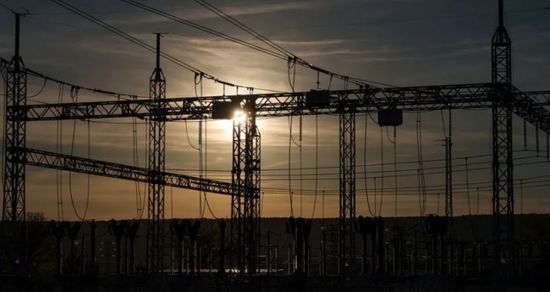 انقطاع كامل للكهرباء في وسط وجنوب العراق