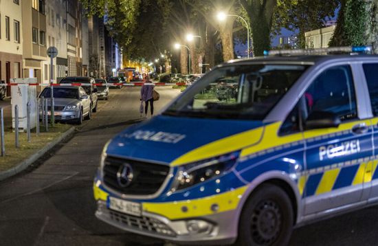 اعتقال 3 أشخاص بتهمة الاعتداء على السفارة الإسرائيلية في لاهاي