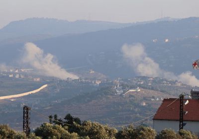 إصابة لبنانيين بغارة إسرائيلية ببلدة الناقورة