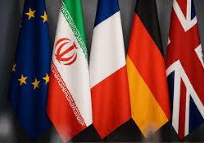 الترويكا الأوروبية تهدد بفرض عقوبات على إيران