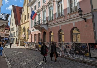 بتهمة "التدخل المتواصل".. الخارجية الإستونية تطرد دبلوماسياً روسياً