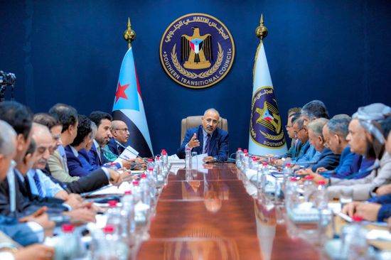 الرئيس الزُبيدي: المكاسب الاقتصادية ثمرة جهود على مدى سنوات