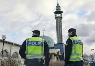 جريحان في إطلاق نار قرب مسجد في السويد